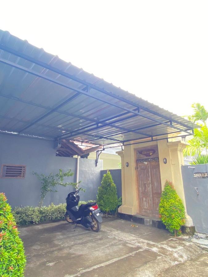 Eva Guest House Canggu Extérieur photo