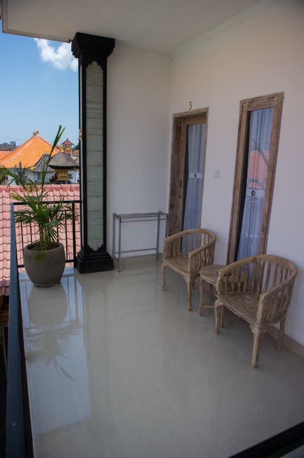 Eva Guest House Canggu Extérieur photo