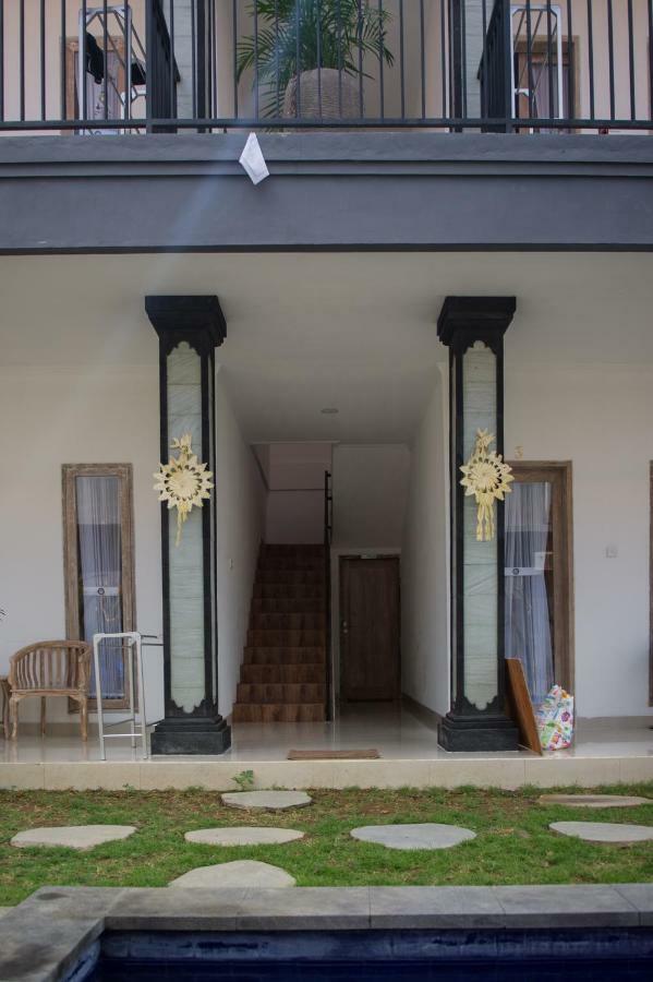 Eva Guest House Canggu Extérieur photo
